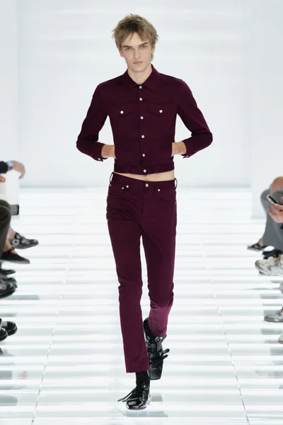 Look 49